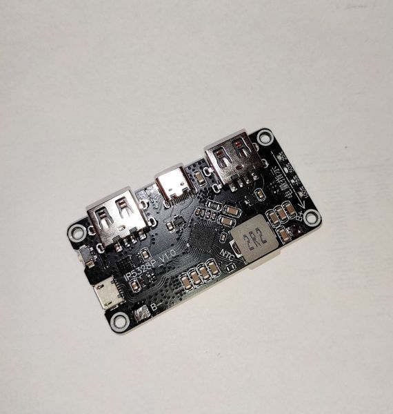 Модуль для сборки павербанка с поддержкой быстрой зарядки USB Type-C QC3.0 Li-ion E08004 фото