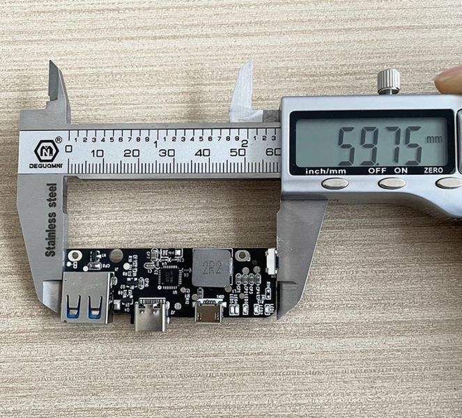 Модуль для павербанка с быстрой USB-C зарядкой W332 Li-ion E08006 фото