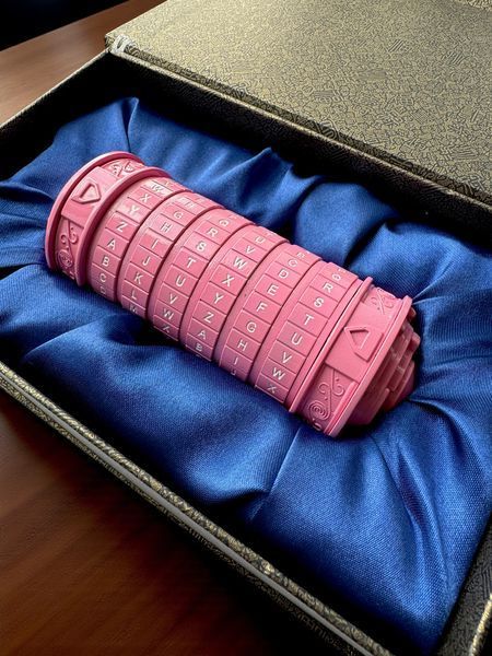 Металлический Криптекс с буквенным кодом Розовый необычный подарок K04046 фото