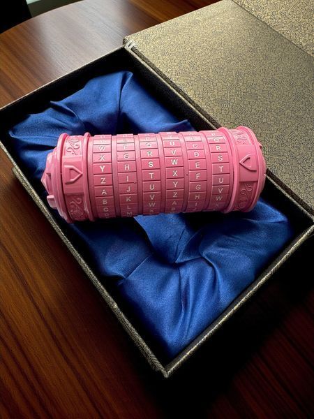 Металлический Криптекс с буквенным кодом Розовый необычный подарок K04046 фото
