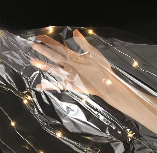 Прозора декоративна плівка з LED-підсвіткою 60х60 см для пакування квітів та подарунків P13047 фото