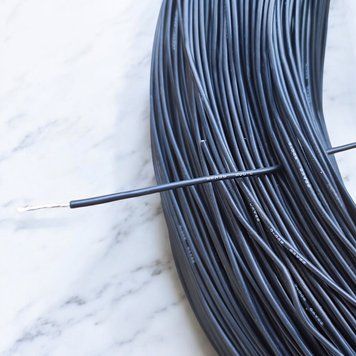 Силиконовый провод 22 AWG 0.33 кв мм чёрный гибкий кабель EM18032 фото