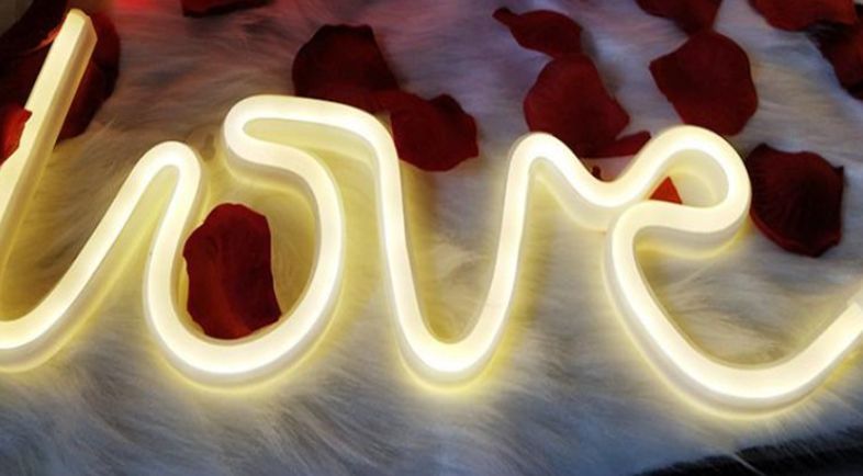 Неоновый светильник Love надпись USB + батарейки АА вывеска ночник розовый подарок 14 февраля G03031 фото