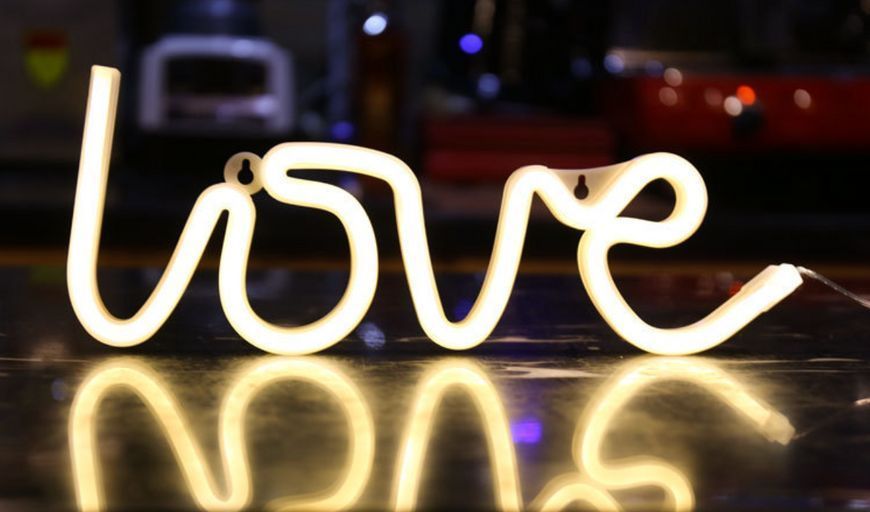 Неоновый светильник Love надпись USB + батарейки АА вывеска ночник розовый подарок 14 февраля G03031 фото