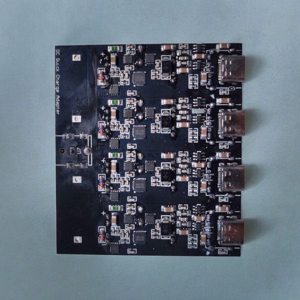 Модуль быстрой зарядки с 4 USB и Type-C до 24Вт для Powerbank и DC преобразователя E08077 фото