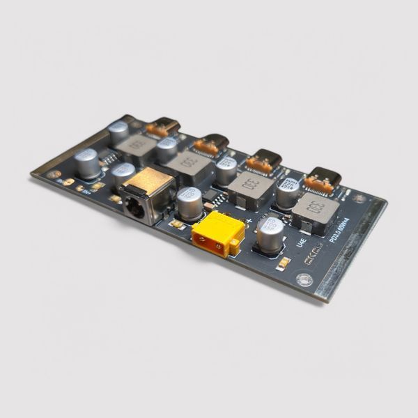 Универсальный модуль зарядки 65W с 4 портами Type-C PD3.0 QC Powerbank E08078 фото