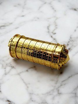 Оригинальный подарок на день рождения с секретом металлический Криптекс Золотой цвет K04032 фото