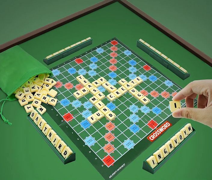 Класична настільна гра Scrabble для розвитку англійського словникового запасу BG17103 фото
