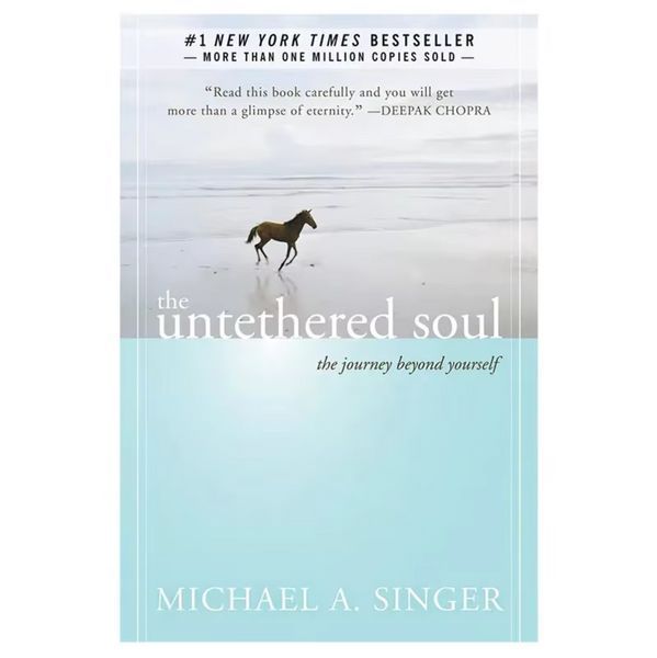 Книга англійською The Untethered Soul Майкла А. Сінгера Душа звільнена BG17112 фото