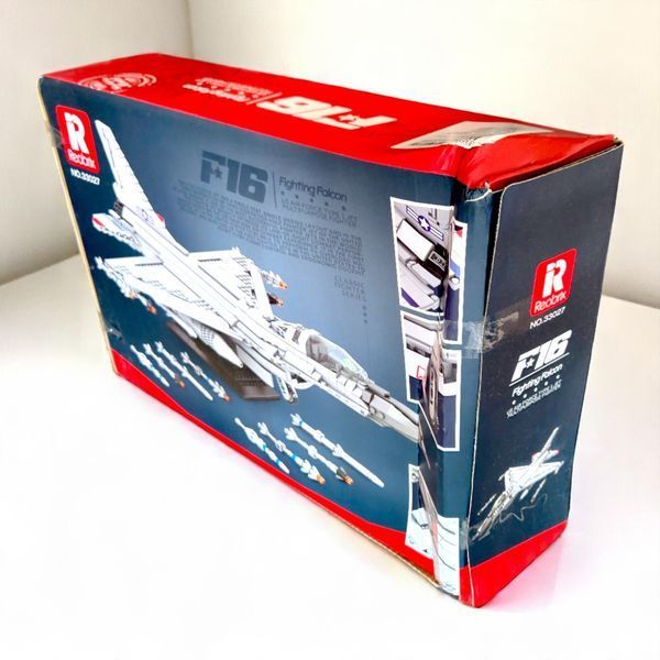 Конструктор Reobrix F16 Fighting Falcon 1427 деталей для дітей та колекціонерів TS19007Y фото
