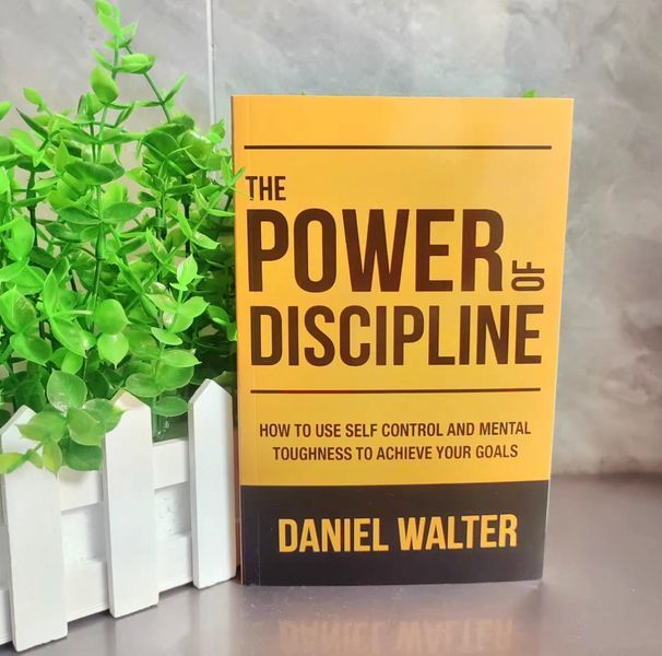 Книга The Power of Discipline англійською для саморозвитку Daniel Walter BG17120 фото