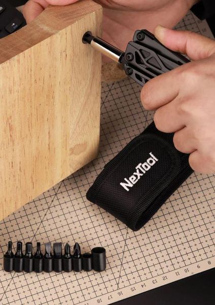 Походный мультиинструмент Xiaomi Nextool Black Knight 11 в 1 с плоскогубцами T09010 фото